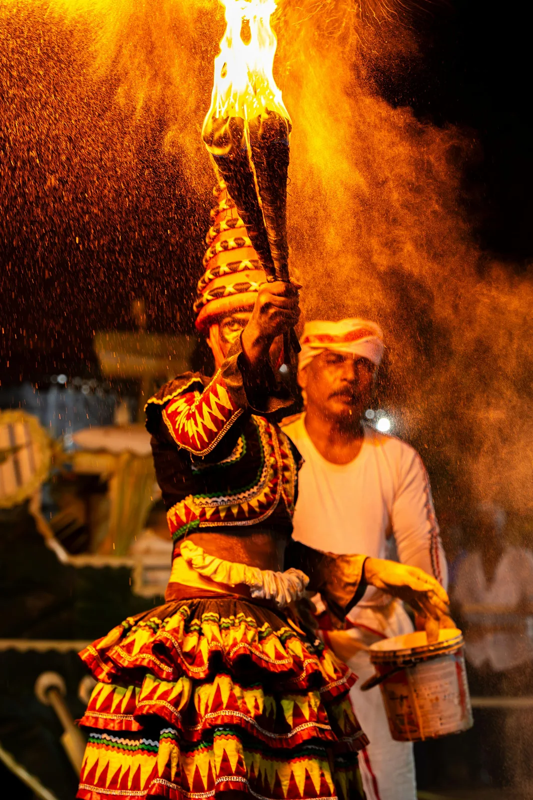 Feel the Rhythm
of Ancient Lanka.